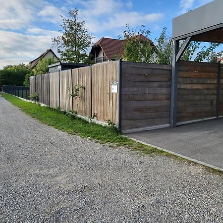 Le Jardin Des Pies Bed & Breakfast Manspach Bagian luar foto