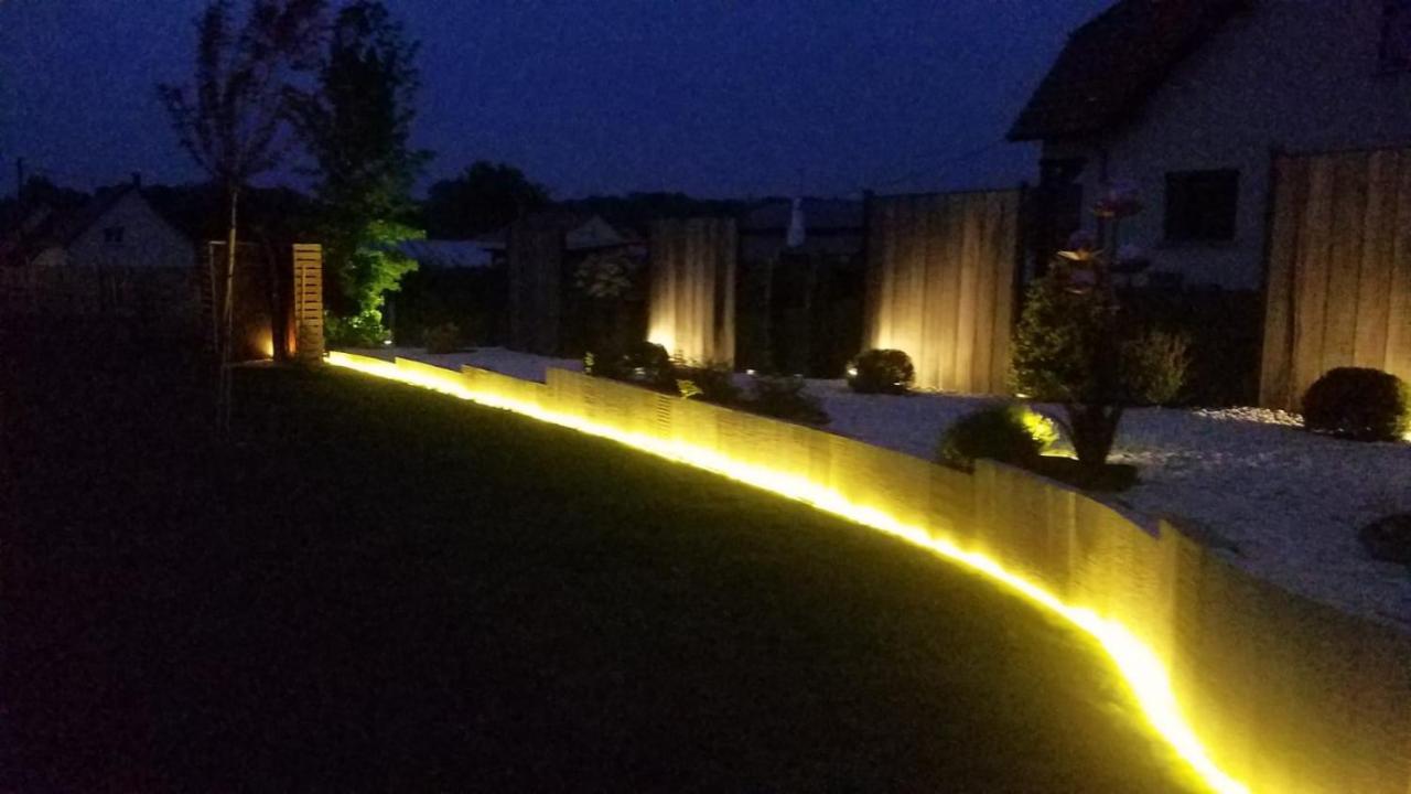 Le Jardin Des Pies Bed & Breakfast Manspach Bagian luar foto