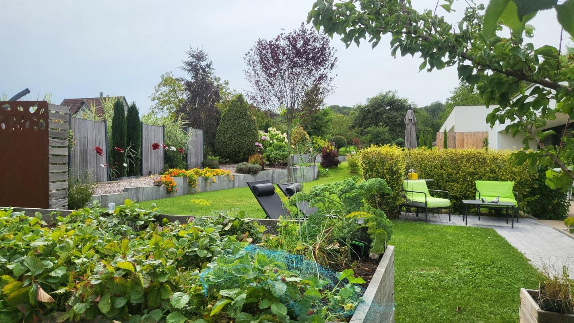Le Jardin Des Pies Bed & Breakfast Manspach Bagian luar foto